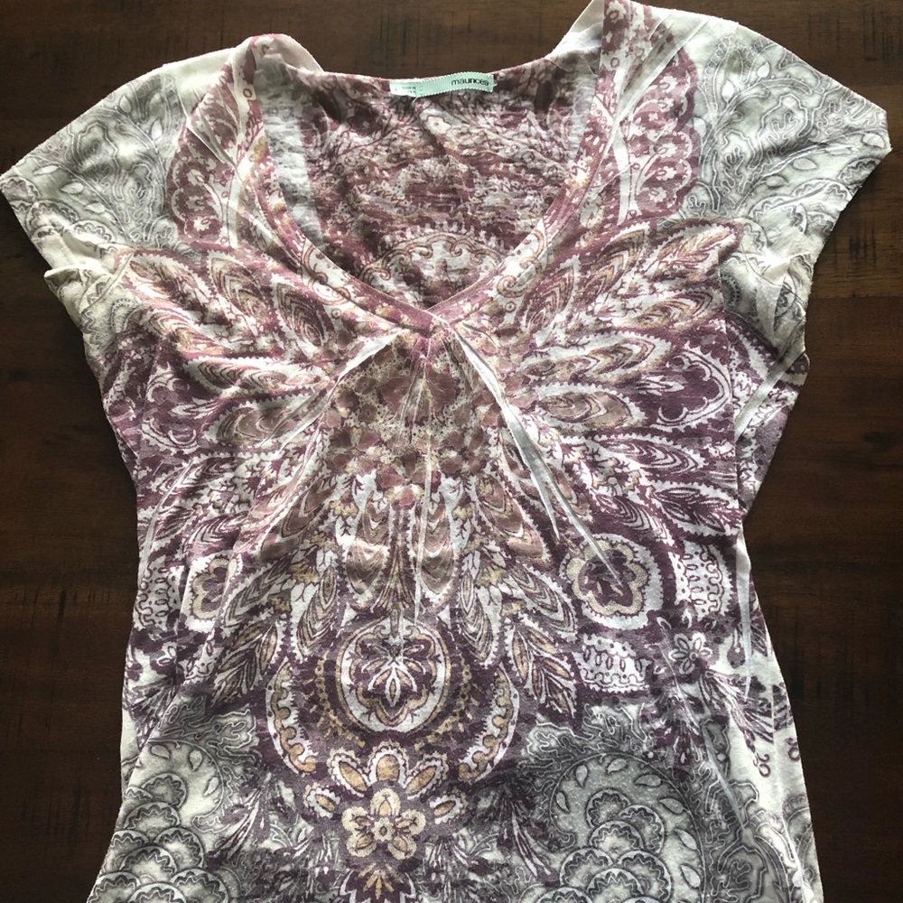 Maurice’s tee